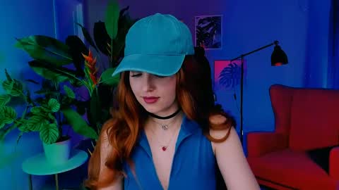 alicesmite online show from May 2026 01:43:02 PM