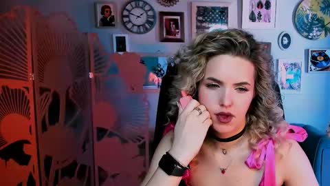 alicesmite online show from June 2026 01:12:01 PM