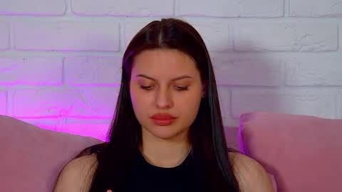 aliceversal online show from May 2026 04:28:01 AM