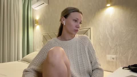 Snapshot of alicewonders_ chatting on January 2025 10:31:02 PM Alice online show from January 2025 10:31:02 PM
