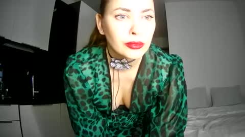 Snapshot of alicexfresh chatting on March 2025 05:28:02 PM AlicexFresh online show from March 2025 05:28:02 PM