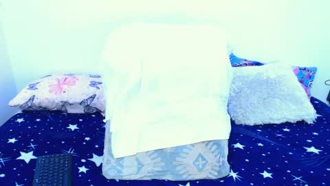 CATALINA Y ANDRES online show from May 2026 07:40:02 PM