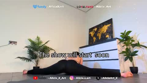 Snapshot of alicia_art_ chatting on June 2026 03:14:02 PM Alicia online show from June 2026 03:14:02 PM