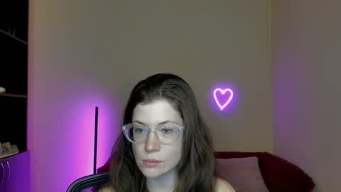 Alicia online show from March 2025 09:51:01 AM