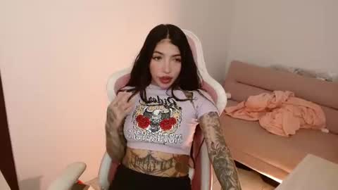 Snapshot of alicia_key_ chatting on July 2026 07:26:01 AM ALICIA online show from July 2026 07:26:01 AM