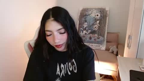 Snapshot of alicia_key_ chatting on July 2026 07:28:02 AM ALICIA online show from July 2026 07:28:02 AM