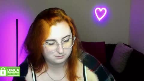 Alicia online show from October 2025 05:37:01 AM