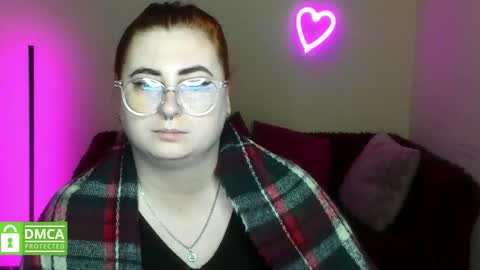 Alicia online show from November 2025 06:36:02 AM