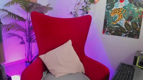 Alicia online show from May 2026 07:56:02 PM