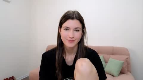 Snapshot of alicianoveli chatting on December 2024 10:28:02 AM alicianoveli online show from December 2024 10:28:02 AM