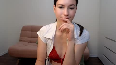 Snapshot of alicianoveli chatting on December 2024 10:58:01 AM alicianoveli online show from December 2024 10:58:01 AM