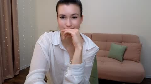 Snapshot of alicianoveli chatting on January 2025 11:49:01 AM alicianoveli online show from January 2025 11:49:01 AM