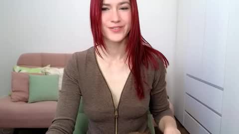 Snapshot of alicianoveli chatting on October 2025 08:01:01 AM alicianoveli online show from October 2025 08:01:01 AM