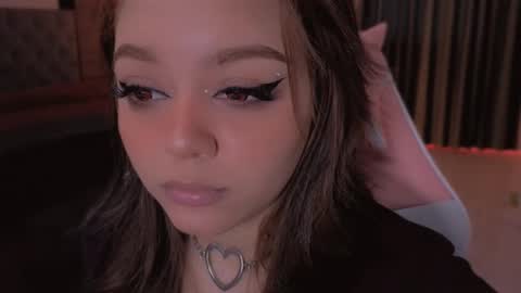 aliciawonderland__ online show from February 2025 05:09:01 PM