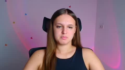 Snapshot of alicie_dream_ chatting on September 2025 12:05:02 PM Alicie online show from September 2025 12:05:02 PM