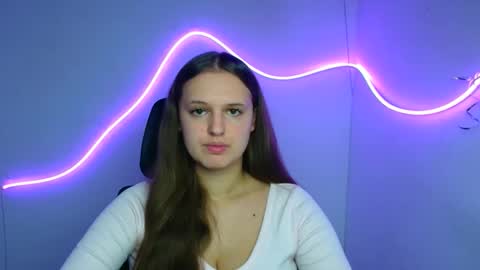 Snapshot of alicie_dream_ chatting on September 2025 11:15:02 AM Alicie online show from September 2025 11:15:02 AM