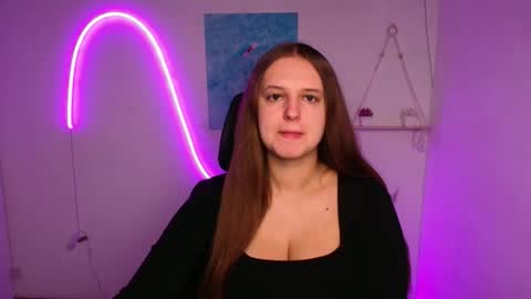 Snapshot of alicie_dream_ chatting on October 2025 05:28:01 AM Alicie online show from October 2025 05:28:01 AM