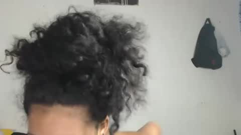 Snapshot of alicie_sexy_hot_20 chatting on March 2025 05:16:01 AM ana online show from March 2025 05:16:01 AM