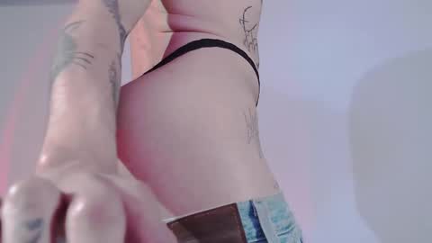     online show from February 2025 06:31:01 AM