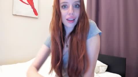 aliensi online show from November 2025 09:03:02 PM