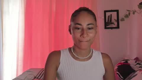 Snapshot of alikaa_nia chatting on January 2025 07:18:02 PM online show from January 2025 07:18:02 PM