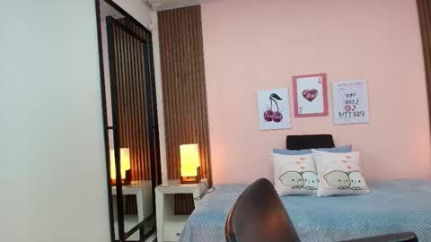 Snapshot of alina_martinelli chatting on January 2026 11:58:02 AM Alina online show from January 2026 11:58:02 AM