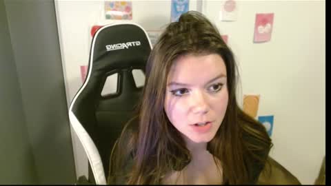 Alina Nightshade online show from December 2025 03:48:01 AM