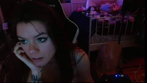 Alina Nightshade online show from June 2026 05:17:01 AM