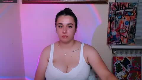 Snapshot of alinaasti_ chatting on June 2026 07:09:01 AM Alina online show from June 2026 07:09:01 AM