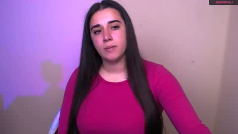Snapshot of alinaasti_ chatting on July 2026 07:07:01 AM Alina online show from July 2026 07:07:01 AM