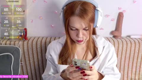 Alina and Ben online show from November 2025 09:47:01 PM