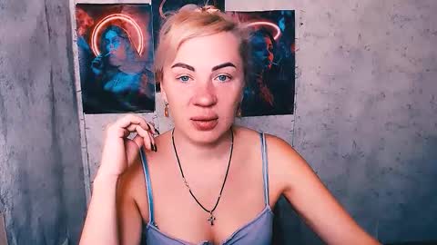 Alina online show from October 2025 04:13:01 AM