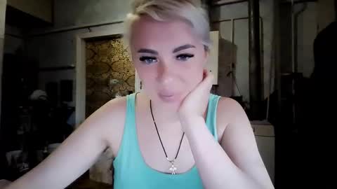 Alina online show from April 2026 08:23:02 AM