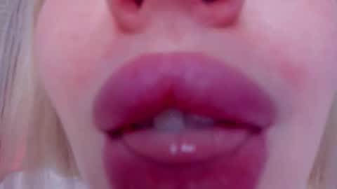 alinaocean online show from February 2026 08:33:01 AM
