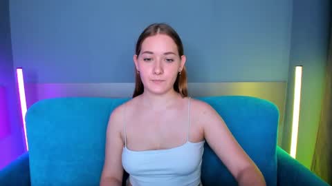 alinawise online show from February 2025 04:44:02 AM