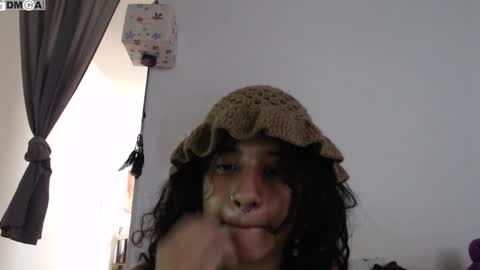 Snapshot of alinawoolf_ chatting on February 2026 02:40:02 PM Ali online show from February 2026 02:40:02 PM