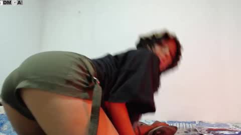 Snapshot of alinawoolf_ chatting on March 2026 04:25:02 AM Ali online show from March 2026 04:25:02 AM