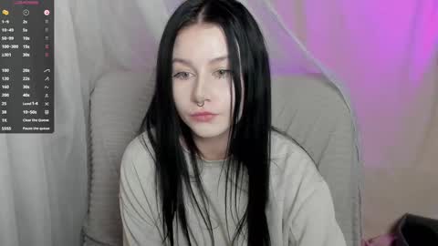 Aline Greeeen online show from February 2025 12:22:01 PM