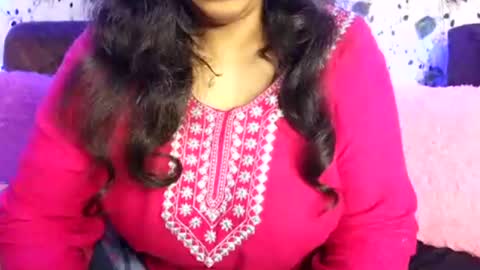 Alinna400 online show from May 2026 03:30:01 PM