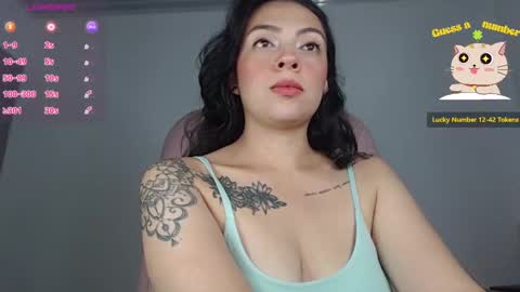 Snapshot of alisa__cain chatting on September 2025 06:46:02 AM Alejandra online show from September 2025 06:46:02 AM