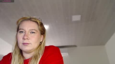 Snapshot of alisa_u chatting on May 2026 11:43:01 PM alisa_u online show from May 2026 11:43:01 PM