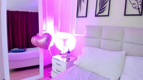     online show from January 2025 12:49:01 AM