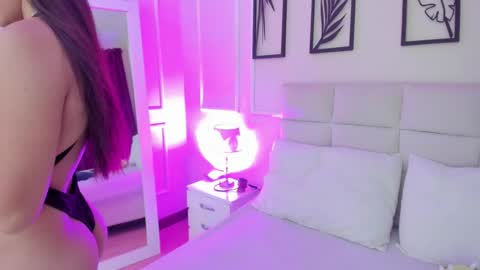     online show from February 2025 04:00:02 PM