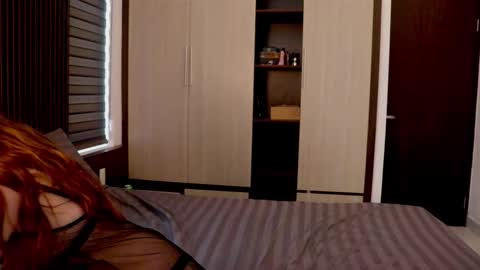 Alice                                   Fansly Alisa01 online show from September 2025 02:05:01 AM