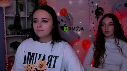 Snapshot of alisabliss chatting on October 2025 02:51:02 PM Alisa online show from October 2025 02:51:02 PM