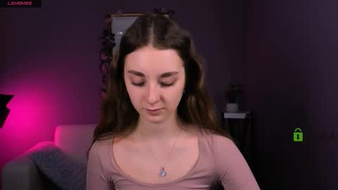 Snapshot of alisabliss chatting on December 2025 08:15:02 PM Alisa online show from December 2025 08:15:02 PM