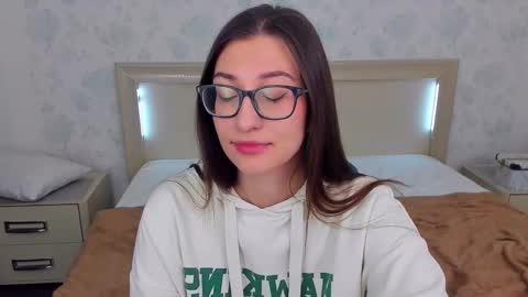 Alina online show from December 2024 10:43:02 PM