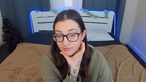 Alina online show from December 2024 11:17:02 AM