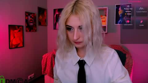 Alisha online show from May 2026 07:22:02 PM
