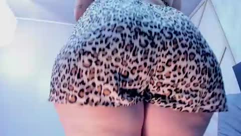 Snapshot of alishapalmer chatting on July 2026 03:47:01 PM online show from July 2026 03:47:01 PM
